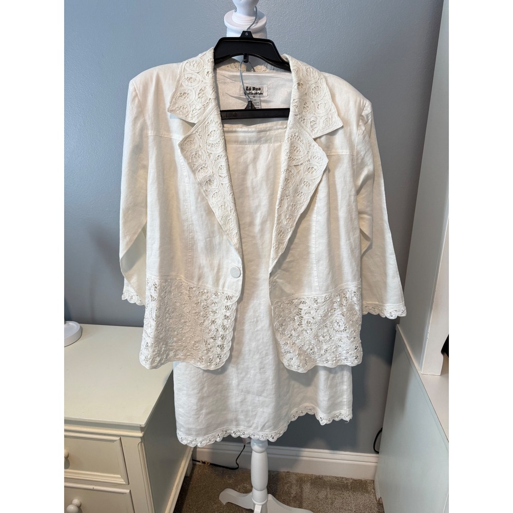 La Rea Collection White Linen Lace Trim Jacket and Skirt Set Size Large